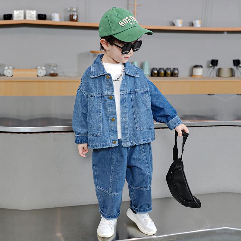 Корейский трендовый комплект-двойка из денима однотонной расцветки для мальчиков в возрасте 2-10 лет Over 1000 pieces синий
Корейский трендовый комплект-двойка из денима однотонной расцветки для мальчиков в возрасте 2-10 лет Over 1000 pieces синий