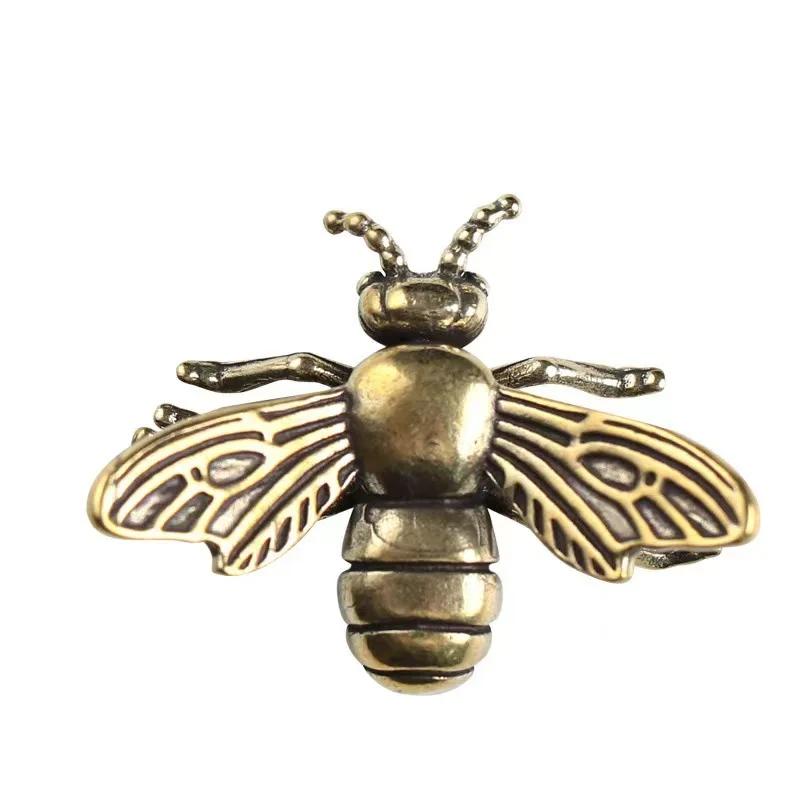 New Brass Insect Honeybee Figurines Miniatures Tea Pet Funny Beetle Crafts Collection Desktop Small Ornaments Home Decorations
New Brass Insect Honeybee Figurines Miniatures Tea Pet Funny Beetle Crafts Collection Desktop Small Ornaments Home Decorations