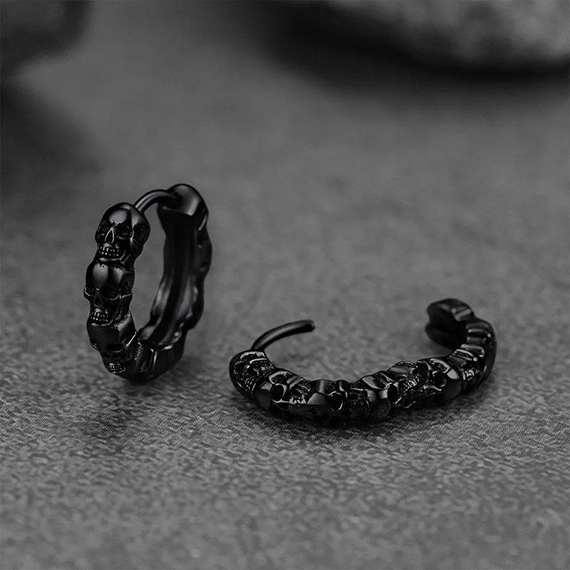 1Pair Gothic Punk Skull Circle Hoop Earrings for Men Women Stainless Steel Stud Earrings For Male Halloween Jewelry Gifts
1Pair Gothic Punk Skull Circle Hoop Earrings for Men Women Stainless Steel Stud Earrings For Male Halloween Jewelry Gifts