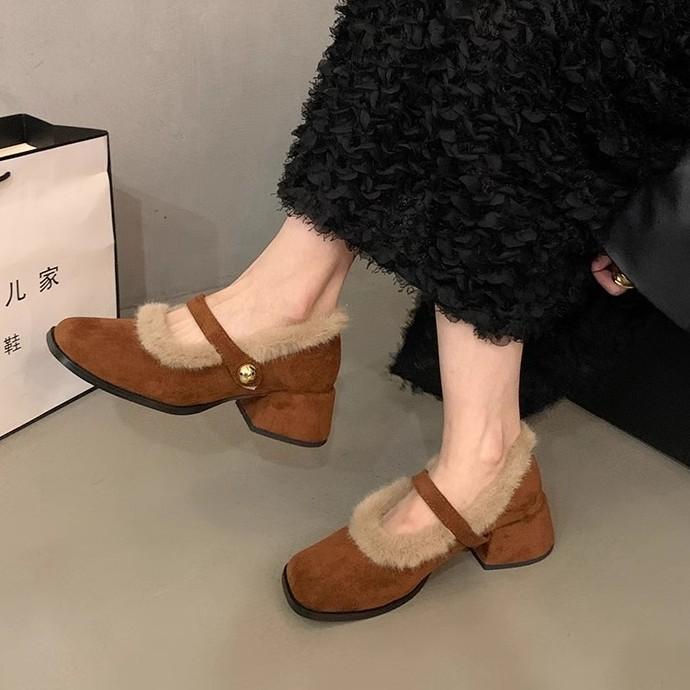 French Xiaoxiangfeng Mao Mao shoes 2024 autumn and winter new outer wear Korean version leopard print thick heel velvet Mary Jane shoes women 35 чорний
French Xiaoxiangfeng Mao Mao shoes 2024 autumn and winter new outer wear Korean version leopard print thick heel velvet Mary Jane shoes women 35 чорний