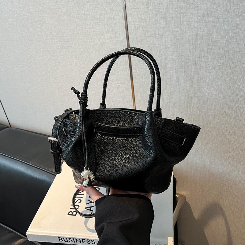 Large capacity senior sense of shape soft and durable fashion exquisite new light luxury commuting slanting across the shoulder handheld bucket bag чёрный
Large capacity senior sense of shape soft and durable fashion exquisite new light luxury commuting slanting across the shoulder handheld bucket bag чёрный