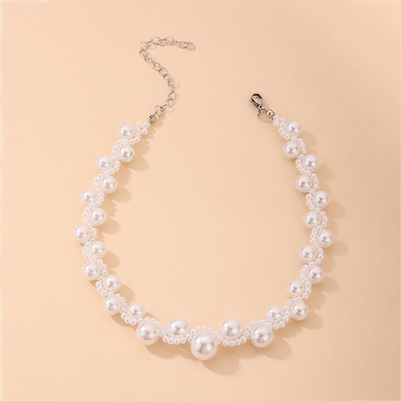 Элегантный жемчужный чокер на ключицу - Европейское и американское ювелирное изделие класса люкс
Элегантный жемчужный чокер на ключицу - Европейское и американское ювелирное изделие класса люкс