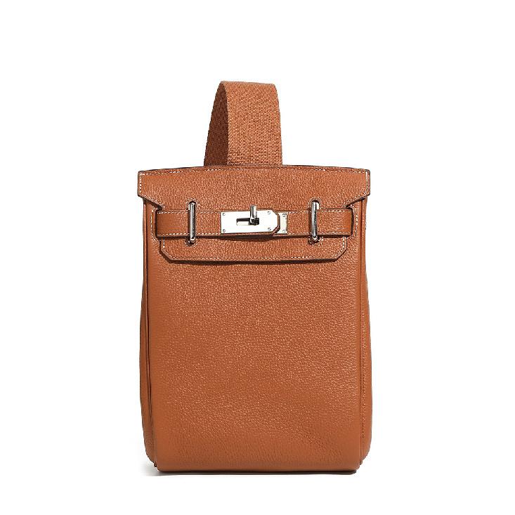 2025 New High-Quality Bag Unisex Chest Bag Top Layer Cowhide Single Shoulder Crossbody Commuter Bag Cool Bag
2025 New High-Quality Bag Unisex Chest Bag Top Layer Cowhide Single Shoulder Crossbody Commuter Bag Cool Bag
