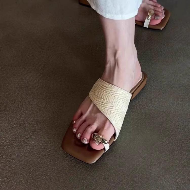 Sheepskin version~ Retro woven toe slippers women s holiday wind wear gold buckle cover toe cool slippers 35
Sheepskin version~ Retro woven toe slippers women s holiday wind wear gold buckle cover toe cool slippers 35