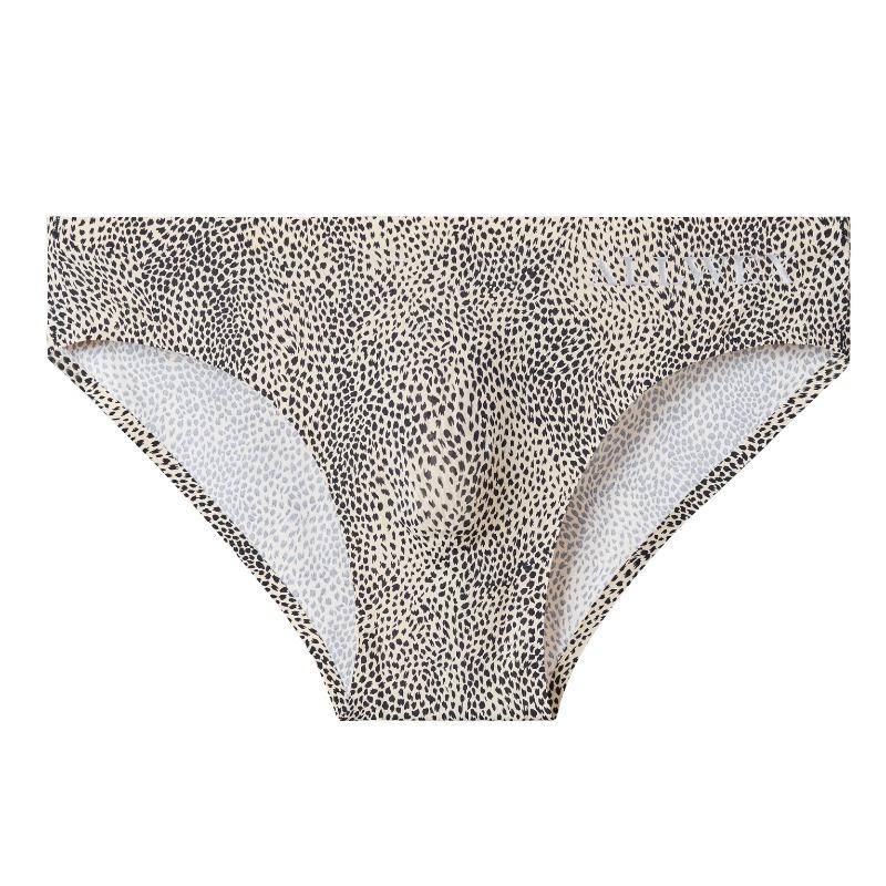 Traceless One Piece Men s Panties Low Waist Breathable Yoga Bikini Leopard Print Boys Triangle Panties 3XL
Traceless One Piece Men s Panties Low Waist Breathable Yoga Bikini Leopard Print Boys Triangle Panties 3XL