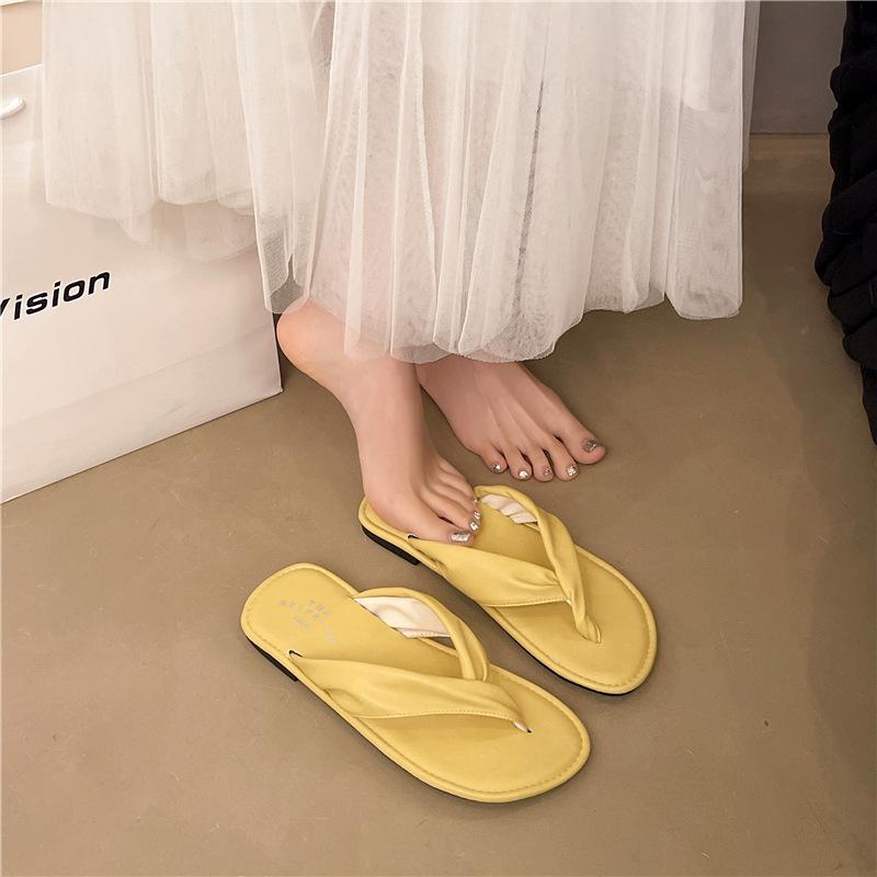 Soft bottom not tired feet flat bottom toe flip-flops women s summer wear with skirts beautiful beach cool slippers 40 жовтий
Soft bottom not tired feet flat bottom toe flip-flops women s summer wear with skirts beautiful beach cool slippers 40 жовтий