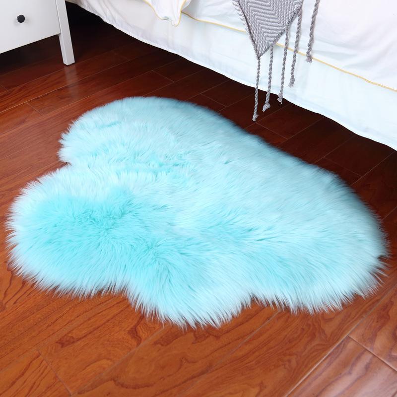 Faux Sheepskin Capert Cloud Shape Rug For Living Room Decor Bedroom Floor Cushion Mats Home White Area Shaggy Fur Rugs 70x90cm
Faux Sheepskin Capert Cloud Shape Rug For Living Room Decor Bedroom Floor Cushion Mats Home White Area Shaggy Fur Rugs 70x90cm