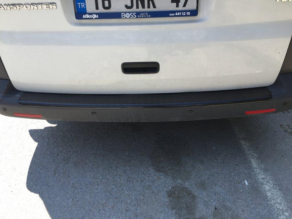 Накладка на задний бампер с загибом (Карбон) для Volkswagen T5 Transporter 2003-2010 гг
Накладка на задний бампер с загибом (Карбон) для Volkswagen T5 Transporter 2003-2010 гг