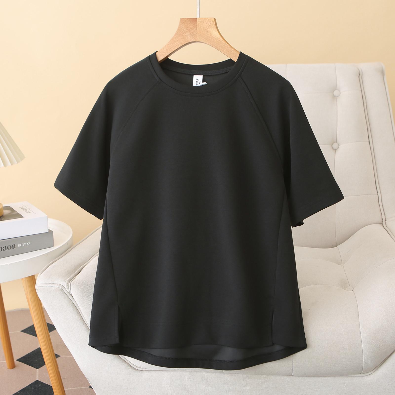 Plus Size Women s Short Sleeve Slit Hem T-shirt - Chic, Versatile, Slimming Pullover for Curvy Figures 3XL чорний
Plus Size Women s Short Sleeve Slit Hem T-shirt - Chic, Versatile, Slimming Pullover for Curvy Figures 3XL чорний