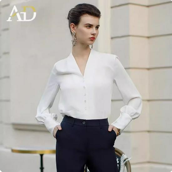 Новый розовый профессиональный наряд: Элегантный деловой костюм для женщин и телеведущих Large
Новый розовый профессиональный наряд: Элегантный деловой костюм для женщин и телеведущих Large