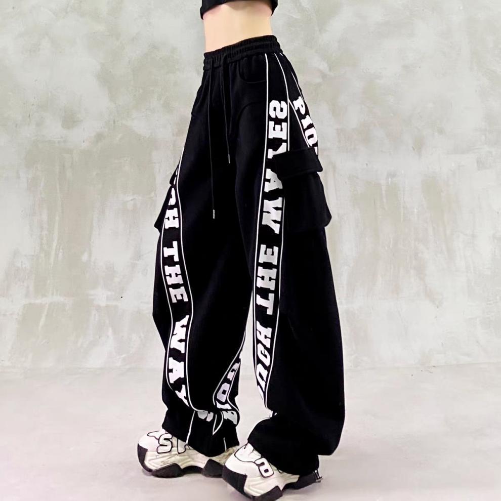 Chic Color Block Letter Workwear Pants - Women s High Waist, Loose, Slimming, Versatile Banana Pants for Autumn M чорний
Chic Color Block Letter Workwear Pants - Women s High Waist, Loose, Slimming, Versatile Banana Pants for Autumn M чорний
