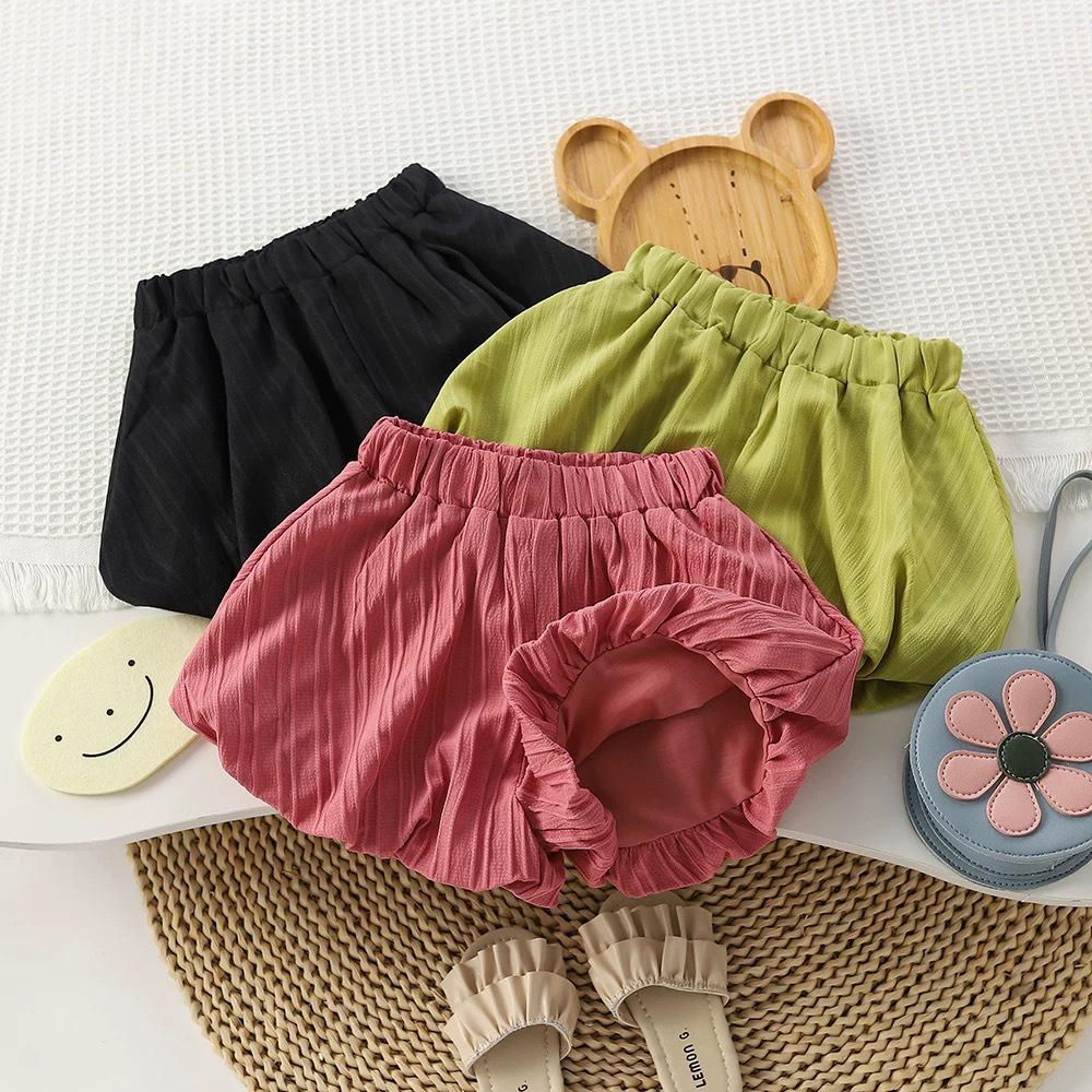 2025 Summer Girls Korean Style Bubble Shorts - Soft, Breathable, Trendy Outerwear for Kids Size 130
2025 Summer Girls Korean Style Bubble Shorts - Soft, Breathable, Trendy Outerwear for Kids Size 130