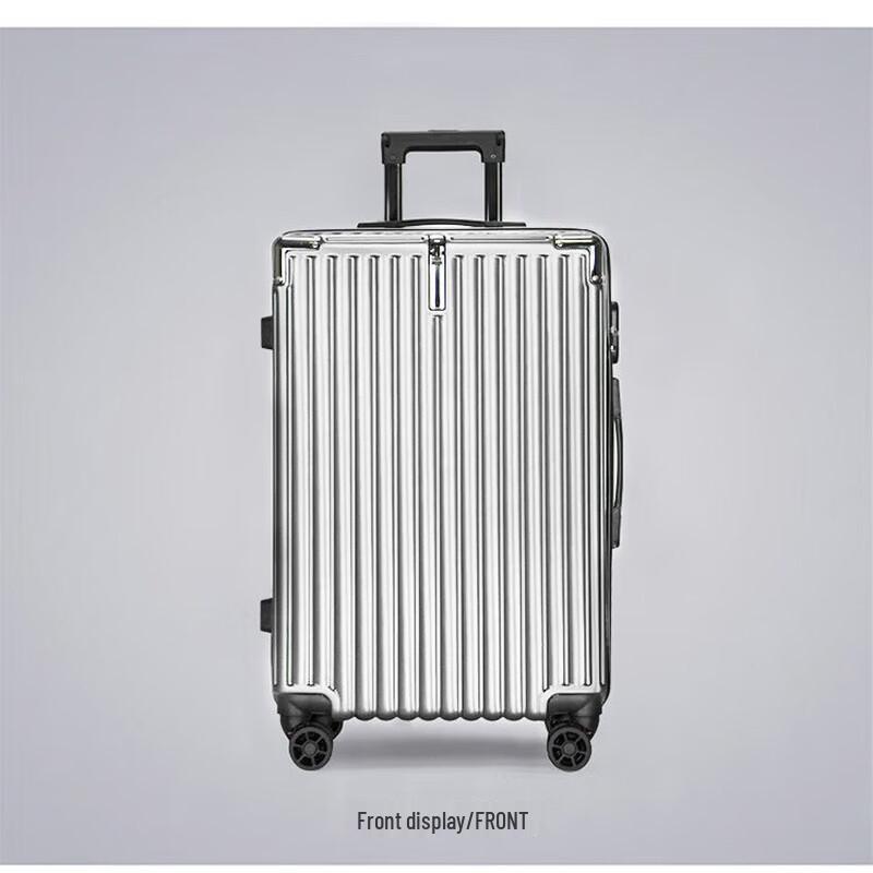 Fashionable Silver Luggage
Fashionable Silver Luggage