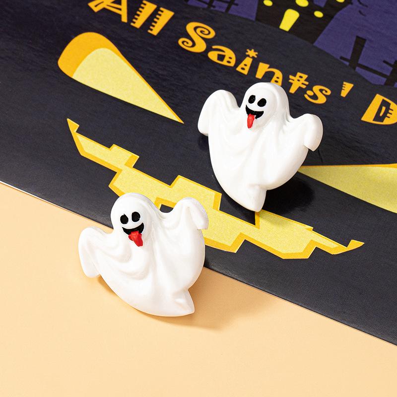European and American Style Retro Acrylic Halloween Ghost Earrings - Cute, Funny Fashion Studs for Women
European and American Style Retro Acrylic Halloween Ghost Earrings - Cute, Funny Fashion Studs for Women
