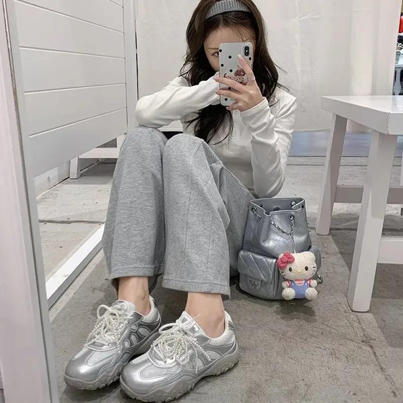 Soft-soled women s new spring thick-soled lace pearl casual versatile sports shoes 35 бежевый
Soft-soled women s new spring thick-soled lace pearl casual versatile sports shoes 35 бежевый