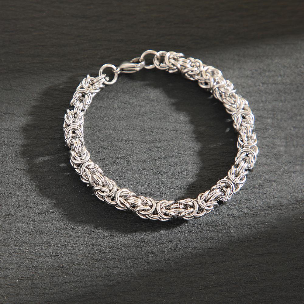 Европейское и американское мужское ожерелье в стиле хип-хоп из титановой стали с синим сапфиром – нишевая толстая цепь, дизайн ключицы, парный аксессуар
Европейское и американское мужское ожерелье в стиле хип-хоп из титановой стали с синим сапфиром – нишевая толстая цепь, дизайн ключицы, парный аксессуар