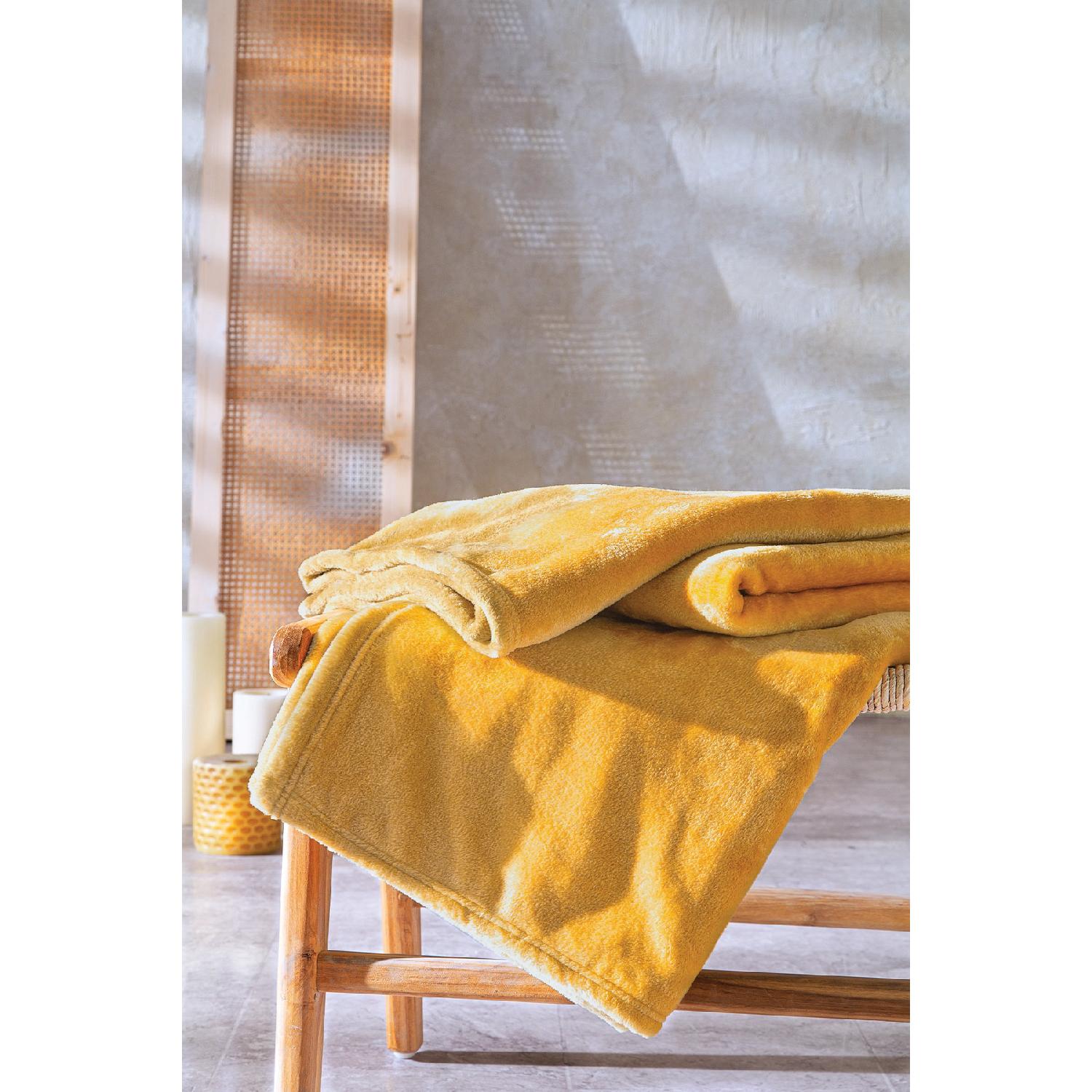 Оленна Wellsoft Одеяло под телевизор 140x190 см - шафран
Оленна Wellsoft Одеяло под телевизор 140x190 см - шафран