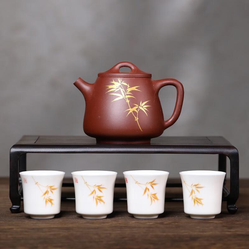 Исинский глиняный чайный набор для кунг-фу Чжан Гуаньминь с фарфором из жирового нефрита
Исинский глиняный чайный набор для кунг-фу Чжан Гуаньминь с фарфором из жирового нефрита