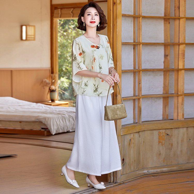 2026 Summer Collection: Chiffon Blouse & Short-Sleeve Two-Piece Set for Middle-Aged Women XL озеро синього кольору
2026 Summer Collection: Chiffon Blouse & Short-Sleeve Two-Piece Set for Middle-Aged Women XL озеро синього кольору