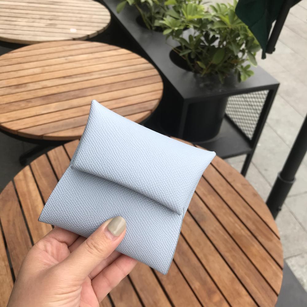 Mendy Coin Purse Wallet Ladies Women s Coin Purse Small Foldable Coin Wallet Premium Money Holder Luxury Bags Designers High End
Mendy Coin Purse Wallet Ladies Women s Coin Purse Small Foldable Coin Wallet Premium Money Holder Luxury Bags Designers High End