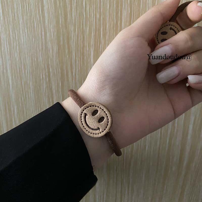 Simple and cute smiling face headband hair accessories with high elasticity, tied hair headband accessories for girls and children кофейный
Simple and cute smiling face headband hair accessories with high elasticity, tied hair headband accessories for girls and children кофейный