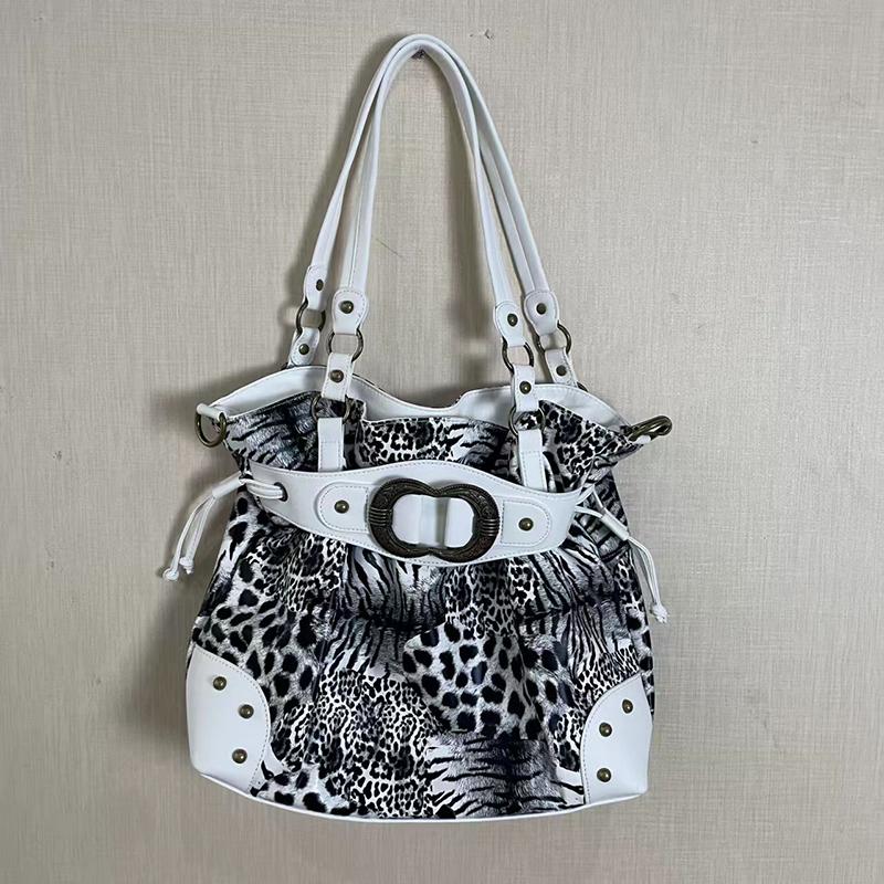 Vintage Y2k Leopard Print Shoulder Bag Women Metal Buckle Drawstring Design Hobo Bag Large Capacity Women Underarm Commute Bag
Vintage Y2k Leopard Print Shoulder Bag Women Metal Buckle Drawstring Design Hobo Bag Large Capacity Women Underarm Commute Bag