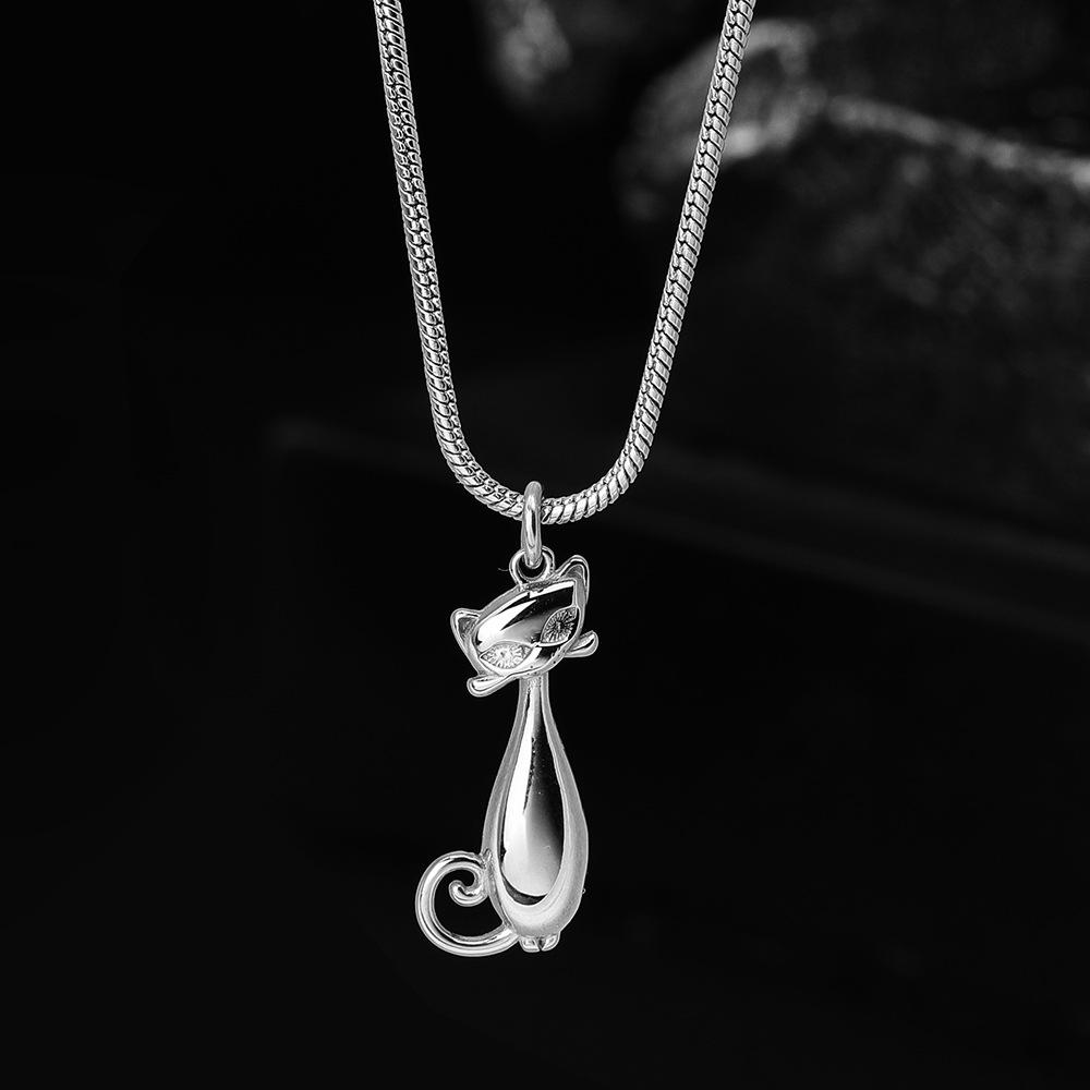 Titanium Steel Hip-Hop Cat Pendant Necklace for Couples - Unisex Trendy Kitten Sweater Chain
Titanium Steel Hip-Hop Cat Pendant Necklace for Couples - Unisex Trendy Kitten Sweater Chain