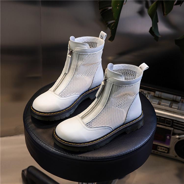Ботинки Martin из кожи женские, лето 2025, новые повседневные универсальные ботинки с молнией спереди, дышащие сетчатые ботинки женские на платформе, средняя высота, женская обувь 35 белый
Ботинки Martin из кожи женские, лето 2025, новые повседневные универсальные ботинки с молнией спереди, дышащие сетчатые ботинки женские на платформе, средняя высота, женская обувь 35 белый