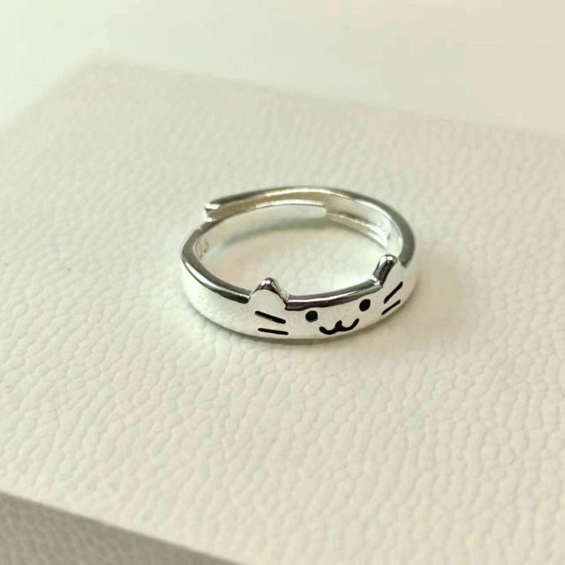 Pet-Themed Adjustable Wedding Rings: Cat & Dog Design in White Copper
Pet-Themed Adjustable Wedding Rings: Cat & Dog Design in White Copper