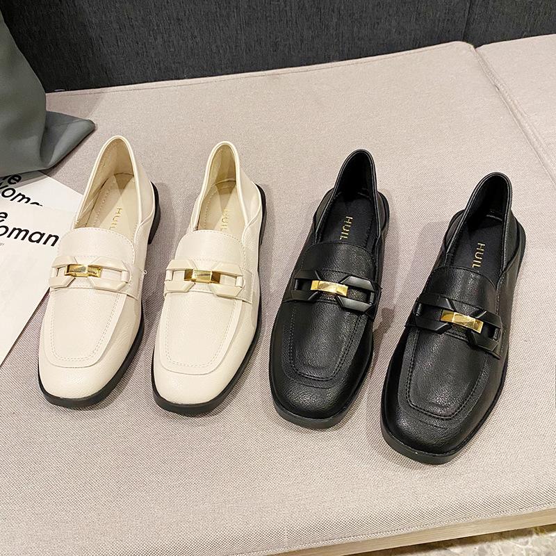 Lightweight loafers women s versatile 2025 new flat-soled single shoes with skirts, small leather shoes women s shoes 1025-25 35 чорний
Lightweight loafers women s versatile 2025 new flat-soled single shoes with skirts, small leather shoes women s shoes 1025-25 35 чорний