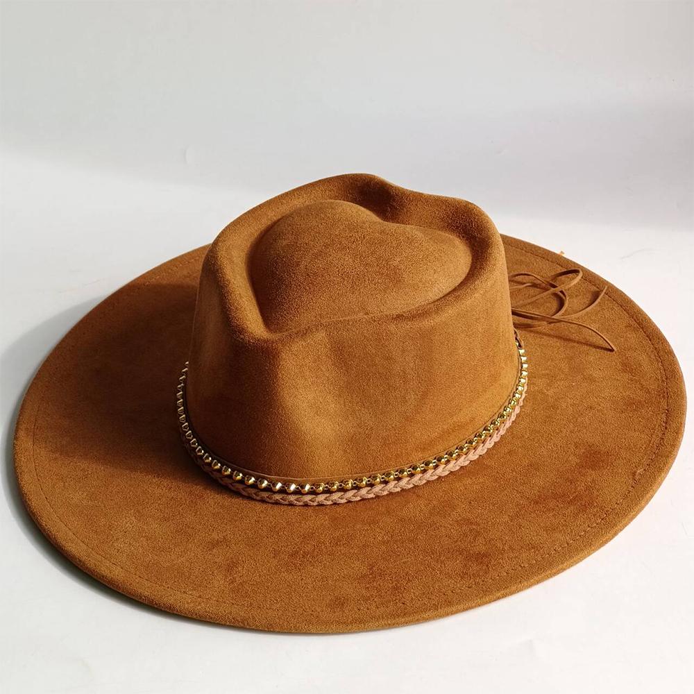Arrow-shaped suede with wide gold trim and colorful accents grey modelhat for womannew2026 M56-58CM
Arrow-shaped suede with wide gold trim and colorful accents grey modelhat for womannew2026 M56-58CM