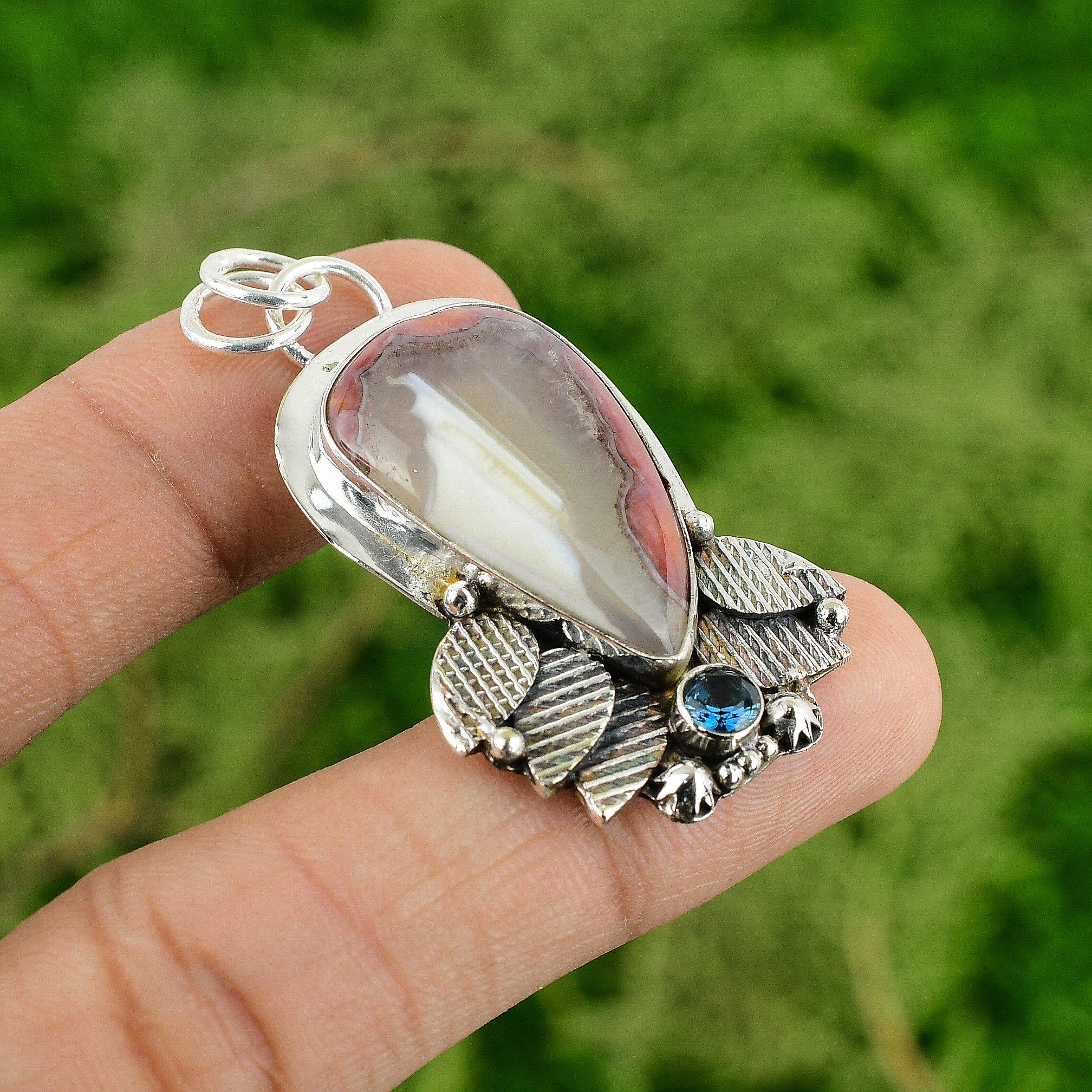 Daughters Day Deal Botswana Agate Stone Tanzanite Quartz Pendant Sterling Silver
Daughters Day Deal Botswana Agate Stone Tanzanite Quartz Pendant Sterling Silver