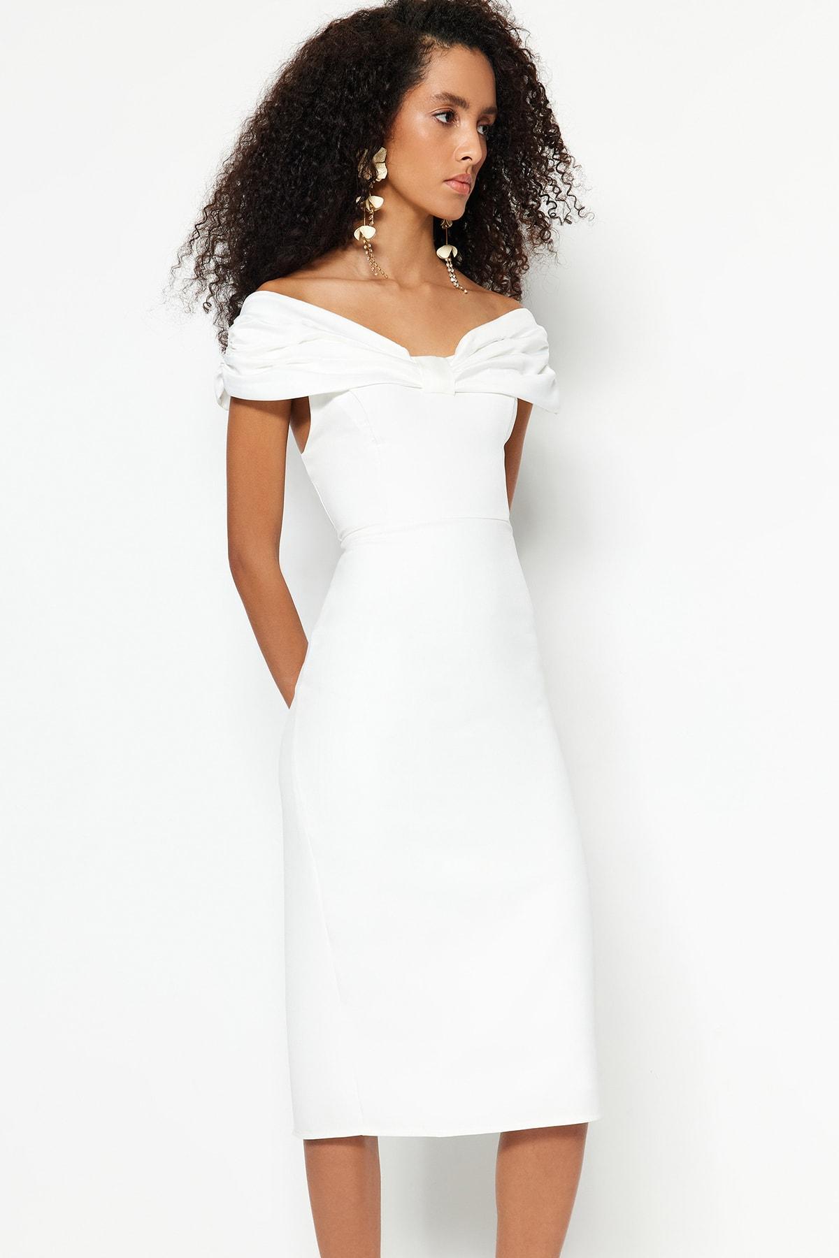 Элегантное тканое свадебное/свадебное платье на подкладке цвета экрю TPRSS23EL00439
Элегантное тканое свадебное/свадебное платье на подкладке цвета экрю TPRSS23EL00439