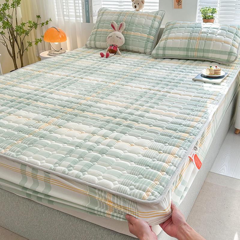 All-Season Quilted Bed Skirt: Pure Cotton Yarn-Dyed, Thick Mattress Protector & Cover Pillowcase 48x74cm Single
All-Season Quilted Bed Skirt: Pure Cotton Yarn-Dyed, Thick Mattress Protector & Cover Pillowcase 48x74cm Single