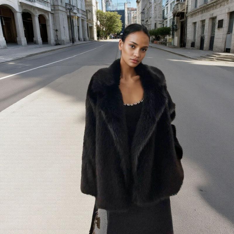 Осень и зима имитация лисьего меха кожаная куртка костюм воротник длинное меховое пальто женский тренд S чёрный
Осень и зима имитация лисьего меха кожаная куртка костюм воротник длинное меховое пальто женский тренд S чёрный