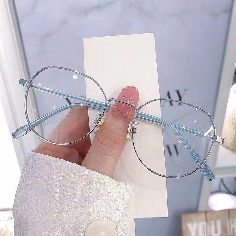Stylish Polygonal Myopia Glasses for Men and Women Retro Small Frame Irregular Blue Light Blocking Minus Diopter Eyeglasses 0 серебряный
Stylish Polygonal Myopia Glasses for Men and Women Retro Small Frame Irregular Blue Light Blocking Minus Diopter Eyeglasses 0 серебряный