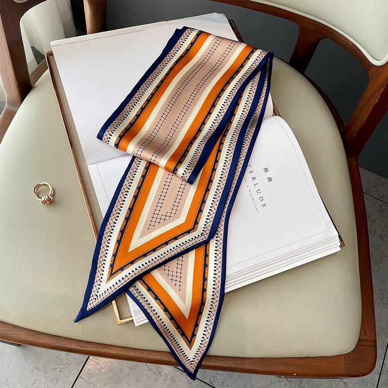 Новый весенне-осенний модный солнцезащитный шарф для женщин, узкий, длинный, с острым углом, профессиональный маленький шарф, декоративный бант-мешок для волос 15*150cm
Новый весенне-осенний модный солнцезащитный шарф для женщин, узкий, длинный, с острым углом, профессиональный маленький шарф, декоративный бант-мешок для волос 15*150cm