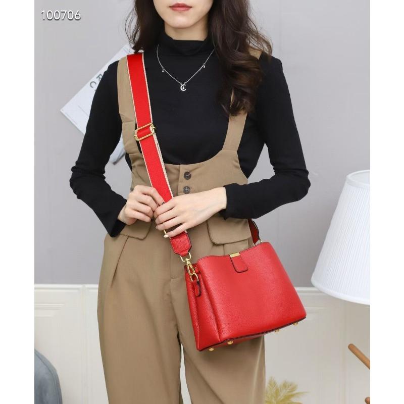 Shoulder Women s Bag Large Capacity Messenger Women s Fashion Bag красный
Shoulder Women s Bag Large Capacity Messenger Women s Fashion Bag красный