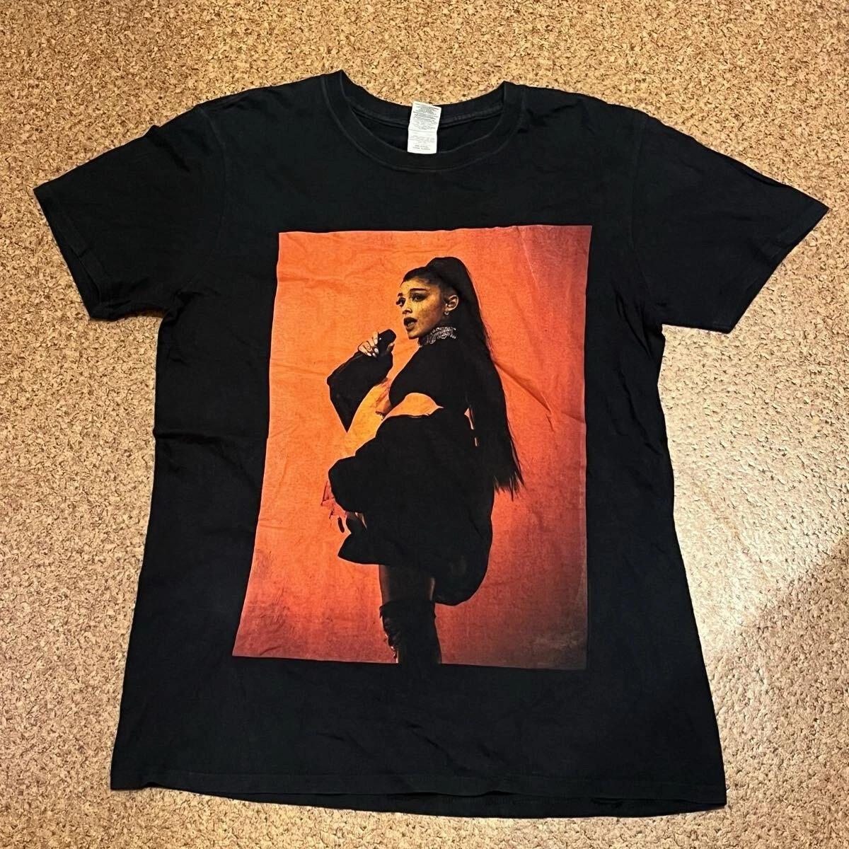Графичная футболка Ariana Grande M Черная Поп-музыкальный тур Винтажный вид Произведено в Японии XL
Графичная футболка Ariana Grande M Черная Поп-музыкальный тур Винтажный вид Произведено в Японии XL