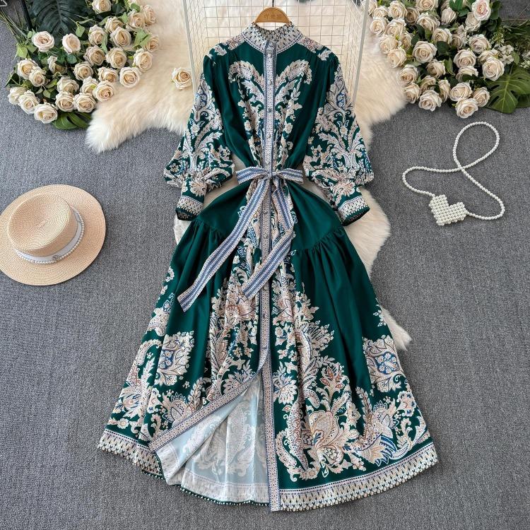 Elegant Vintage Floral Print Maxi Dress Women Long Sleeve Pleated Robe with Lace Up Belt Stand Neck Single Breasted Spring Autumn Dresses One Size зелёный
Elegant Vintage Floral Print Maxi Dress Women Long Sleeve Pleated Robe with Lace Up Belt Stand Neck Single Breasted Spring Autumn Dresses One Size зелёный