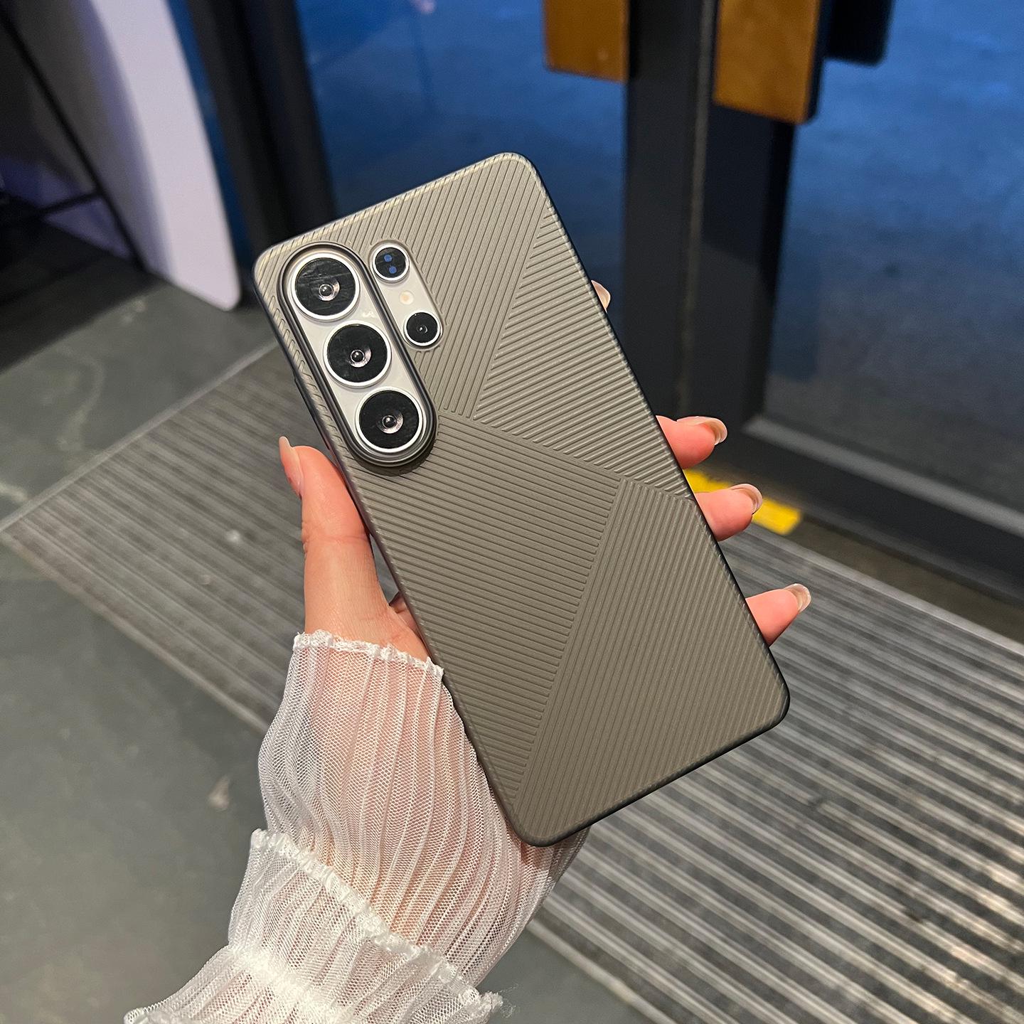 Samsung S26/S25 Ultra Magnetic Soft Touch Transparent Phone Case – Ultra-thin, Full Coverage. S24 Ultra
Samsung S26/S25 Ultra Magnetic Soft Touch Transparent Phone Case – Ultra-thin, Full Coverage. S24 Ultra