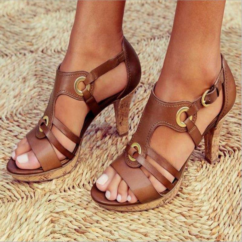 2022 Summer Women 6Cm High-Heeled Sandals With Metal Buckle 4 Colors Female Pu Cove Heel Casual Shoes Large Size 35-43
2022 Summer Women 6Cm High-Heeled Sandals With Metal Buckle 4 Colors Female Pu Cove Heel Casual Shoes Large Size 35-43