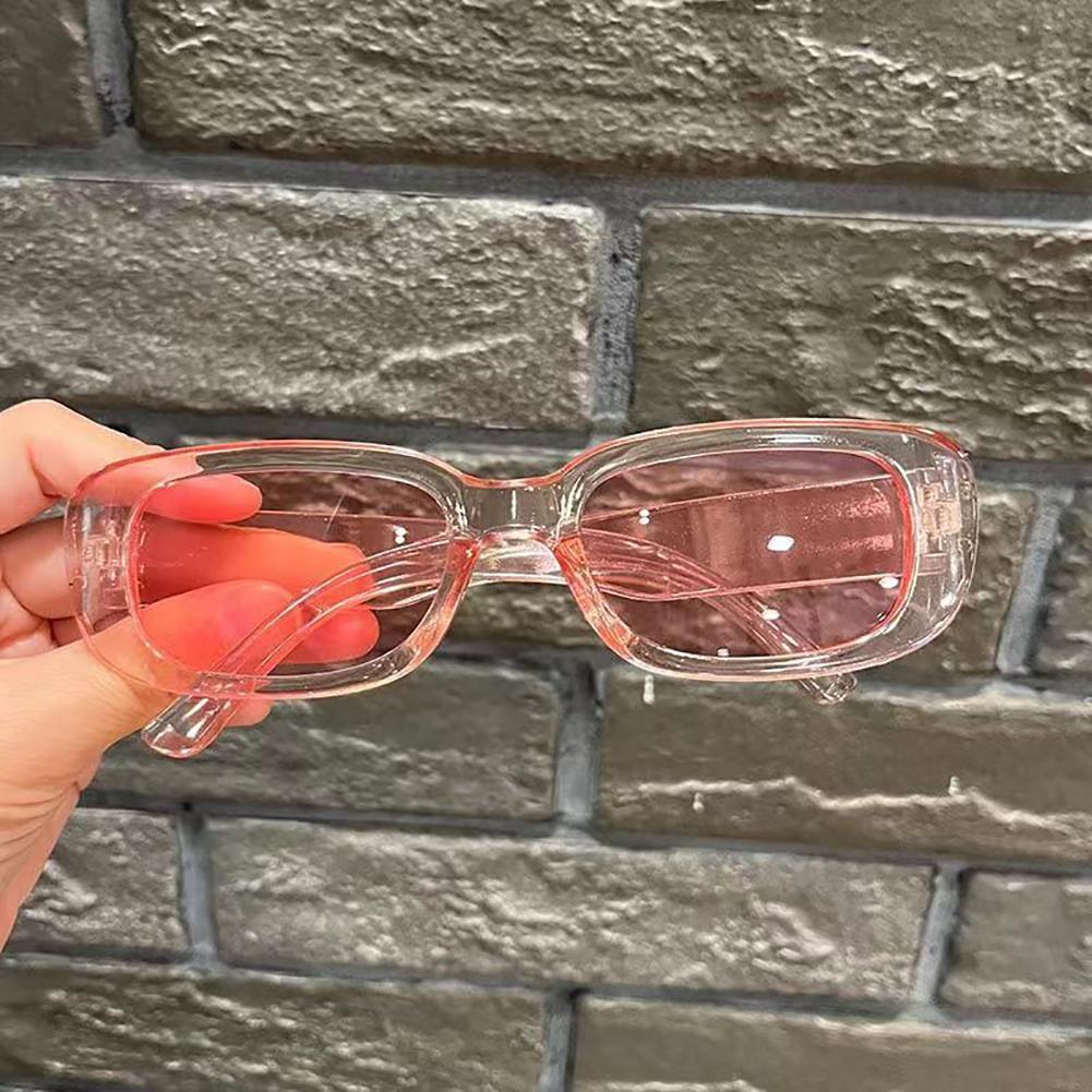 1 шт. Ретро мода анти-УФ мода черные квадратные солнцезащитные очки для мужчин и женщин шикарные очки в оправе кошачий глаз Pink
1 шт. Ретро мода анти-УФ мода черные квадратные солнцезащитные очки для мужчин и женщин шикарные очки в оправе кошачий глаз Pink