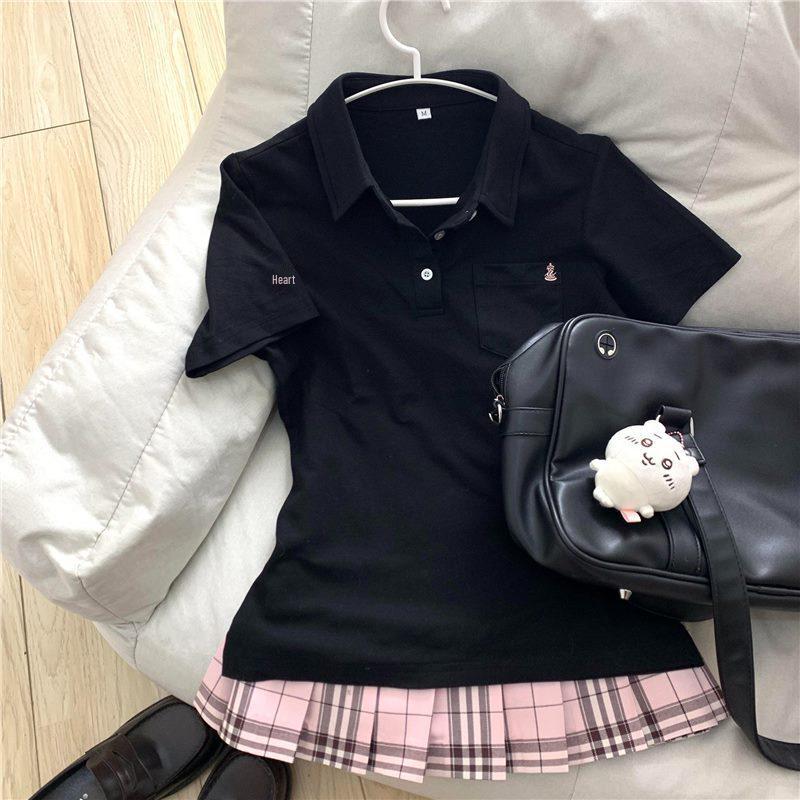 Автентична сорочка-поло JK Uniform: Японський академічний стиль, приталений топ з вишивкою та коротким рукавом
Автентична сорочка-поло JK Uniform: Японський академічний стиль, приталений топ з вишивкою та коротким рукавом