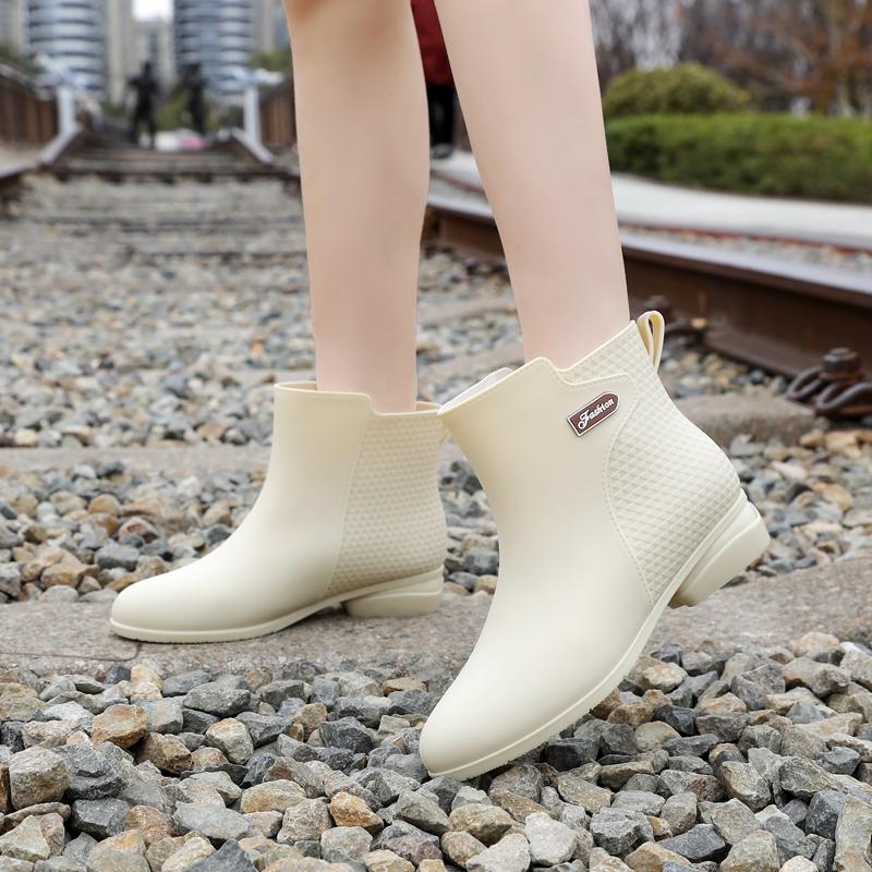 Короткие резиновые сапоги для женщин, водонепроницаемые, модные, универсальные, для воды, для кампуса, для взрослых, женские, нескользящие, из мягкой резины 40 белый
Короткие резиновые сапоги для женщин, водонепроницаемые, модные, универсальные, для воды, для кампуса, для взрослых, женские, нескользящие, из мягкой резины 40 белый