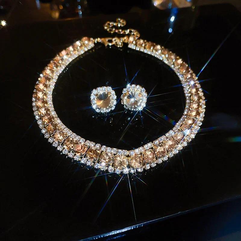 Роскошный набор из хрустального колье и серег, колье цвета шампанского, зеленого, синего и черного цветов для женщин, для свадеб, вечеринок, наборы с цирконами, аксессуары шампанского
Роскошный набор из хрустального колье и серег, колье цвета шампанского, зеленого, синего и черного цветов для женщин, для свадеб, вечеринок, наборы с цирконами, аксессуары шампанского