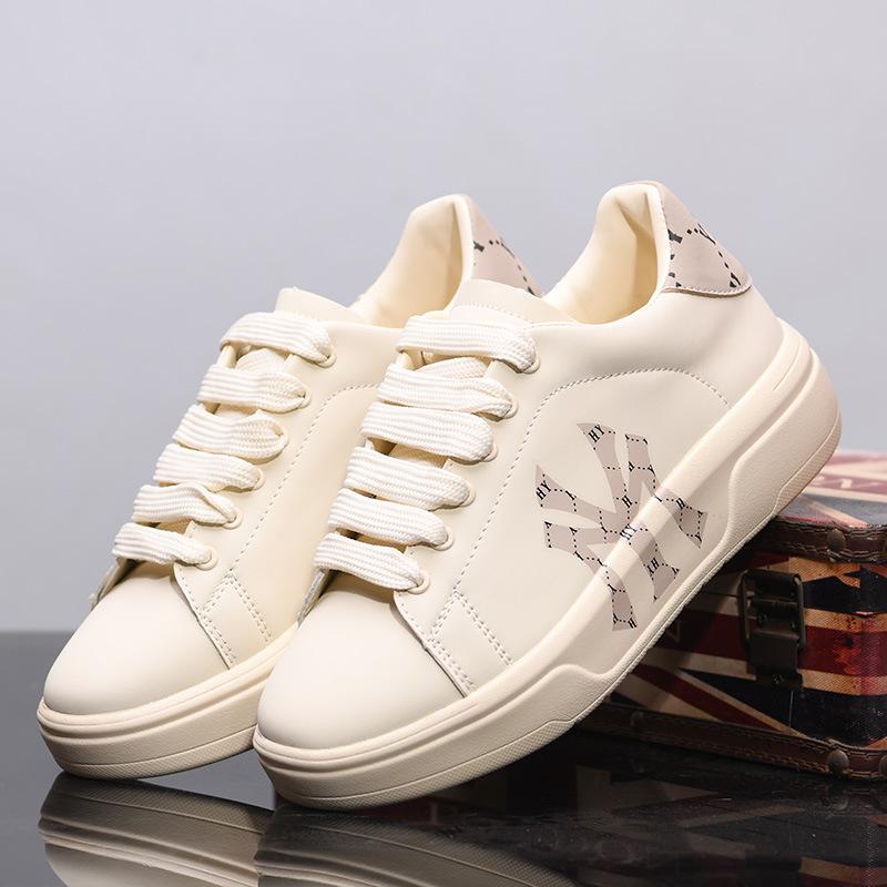 McQueen white shoes leather platform men s shoes spring and summer new casual heightening board shoes men s and women s couple shoes KY230 44
McQueen white shoes leather platform men s shoes spring and summer new casual heightening board shoes men s and women s couple shoes KY230 44