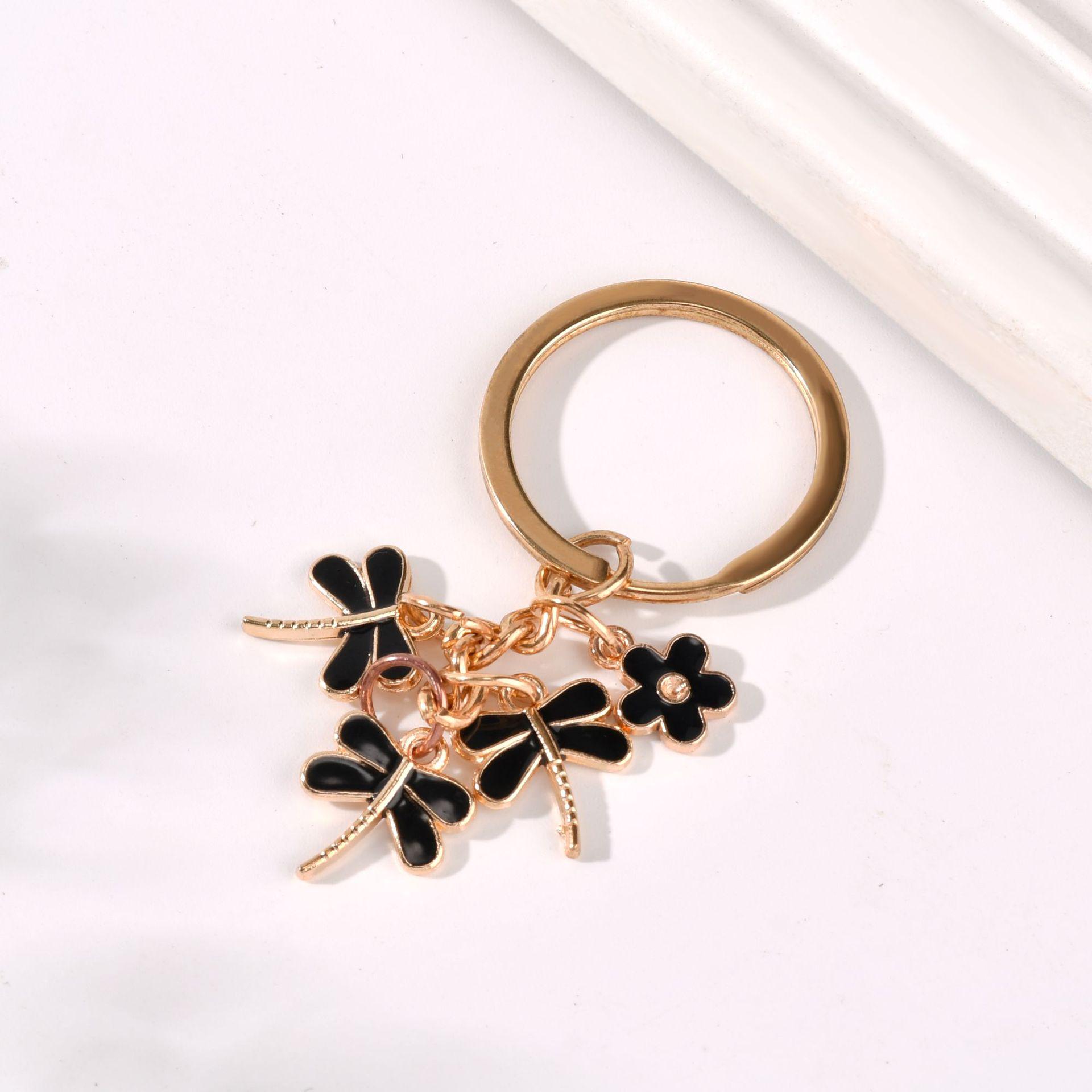 Металлическая подвеска-брелок Стрекоза - Аксессуар-брелок в стиле для девочек для сумок
Металлическая подвеска-брелок Стрекоза - Аксессуар-брелок в стиле для девочек для сумок