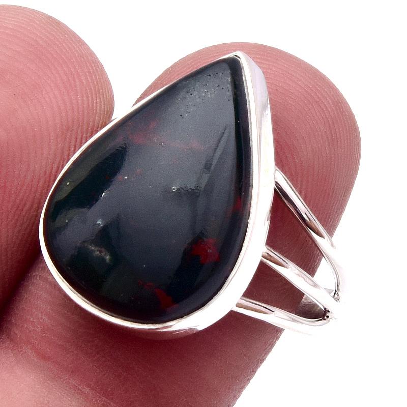 Natural Bloodstone Gemstone Handmade 925 Sterling Silver Jewelry Ring S.8 l0F56
Natural Bloodstone Gemstone Handmade 925 Sterling Silver Jewelry Ring S.8 l0F56