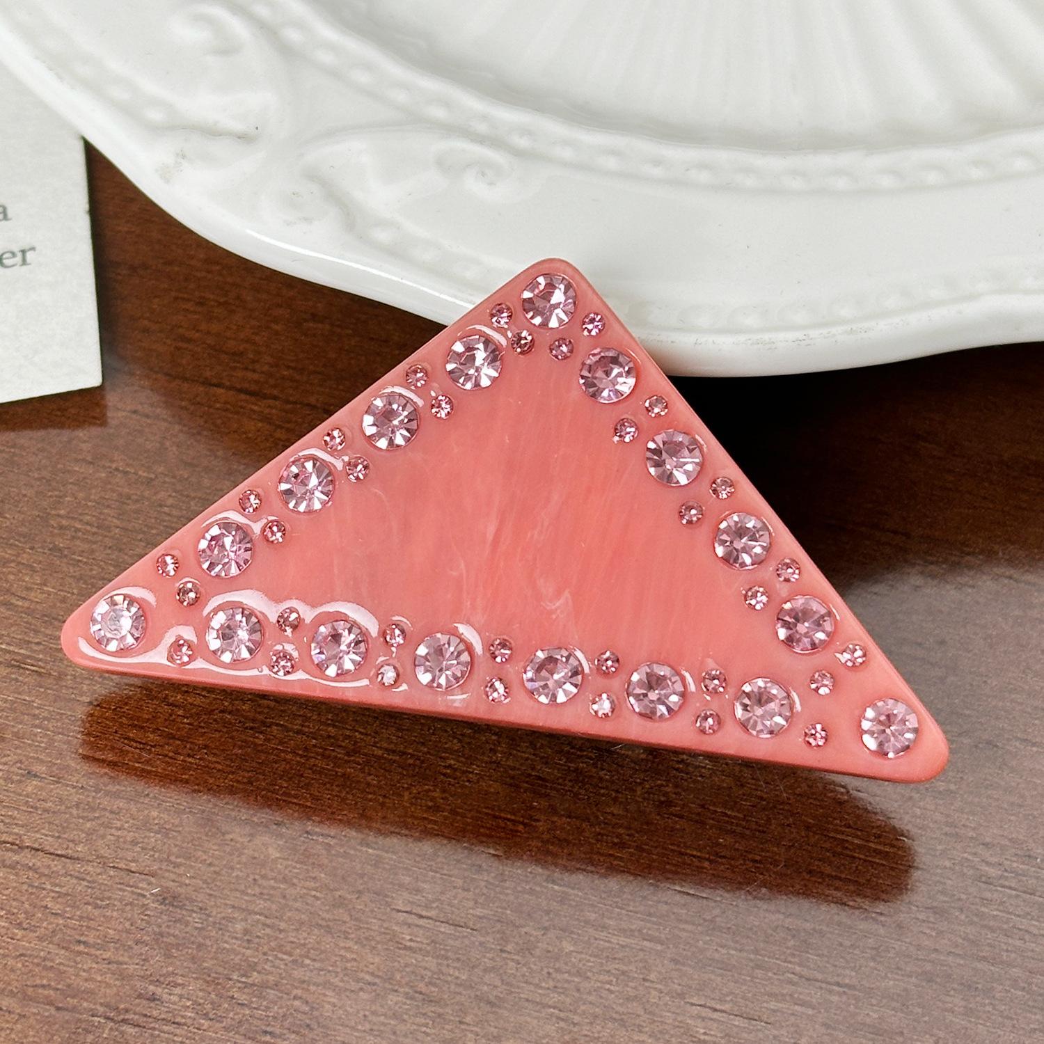 Модная треугольная заколка-пружина для волос толщиной 5 мм со сверкающими стразами для женщин Pink6cm
Модная треугольная заколка-пружина для волос толщиной 5 мм со сверкающими стразами для женщин Pink6cm